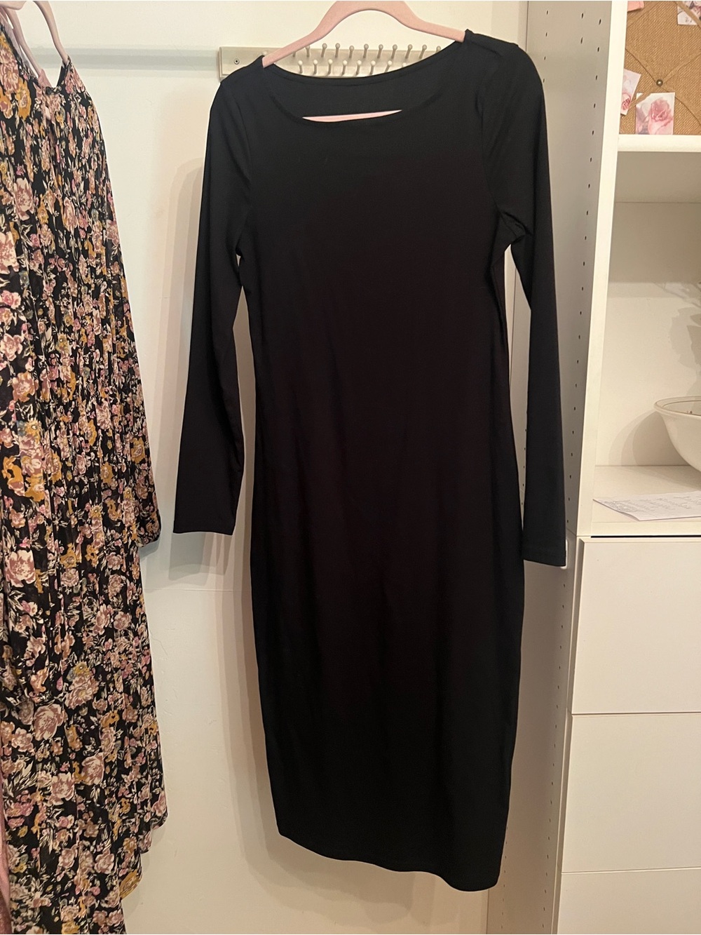 Classic Black Long-Sleeve Midi Dress